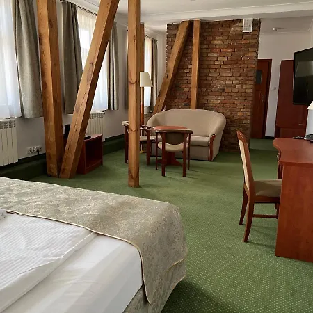 Wkra Hotel