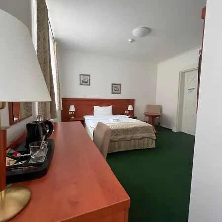 弗克拉酒店 贾乌多沃