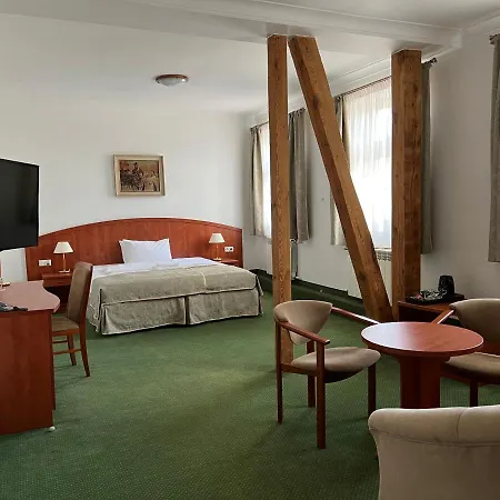 弗克拉酒店 酒店 贾乌多沃